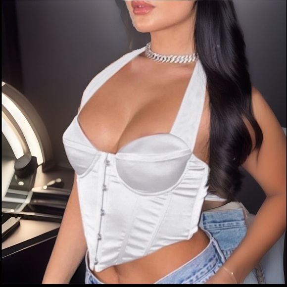 Sexy Magnetic Hook & Eye Design Asymmetrical Ribbon Straps Bustier Crop Camisole - Picture 13 of 17